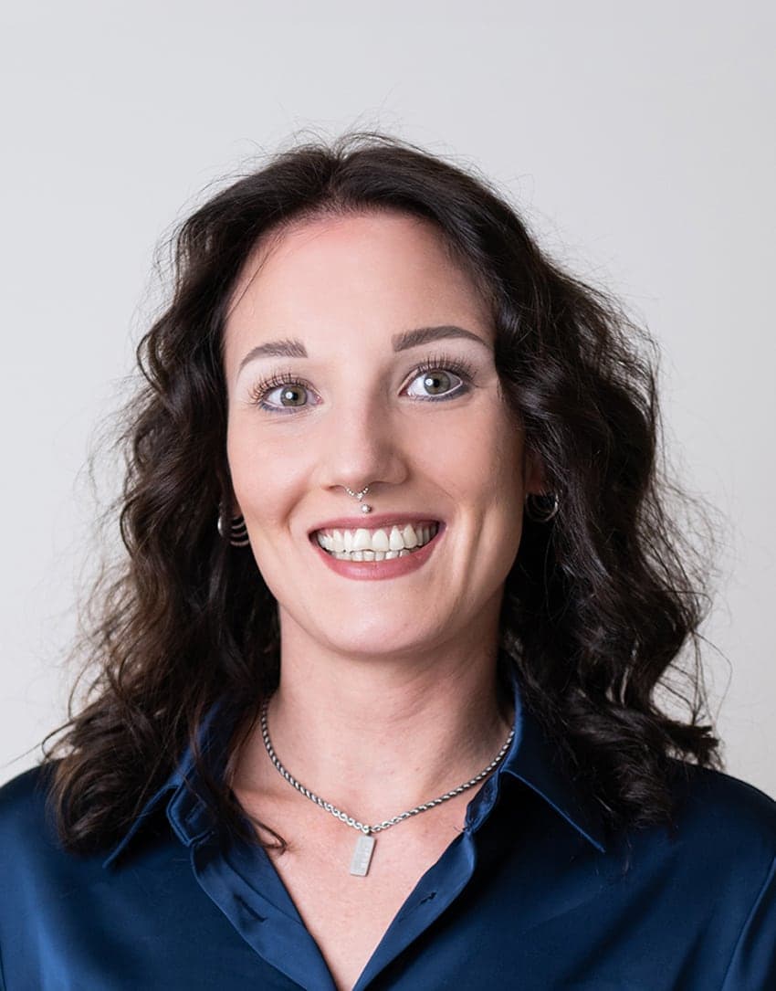 praxis am anker wiesloch team rezeptionistin nadja woerthwein